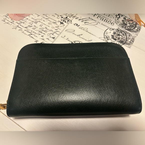 Louis Vuitton Taiga Leather Orsay Clutch Forest Green - Picture 2 of 14